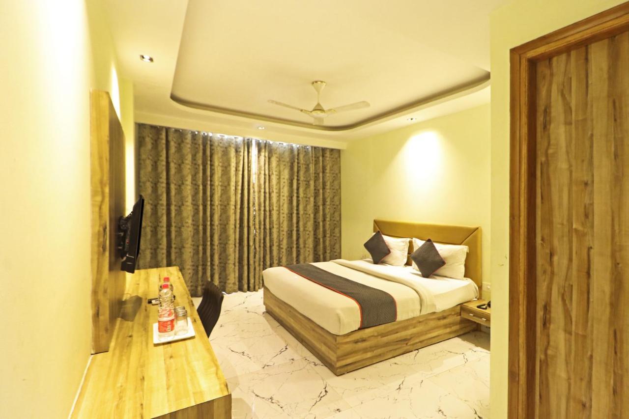 Hotel Good Vibe Near Delhi Igi Airport New Delhi Eksteriør bilde