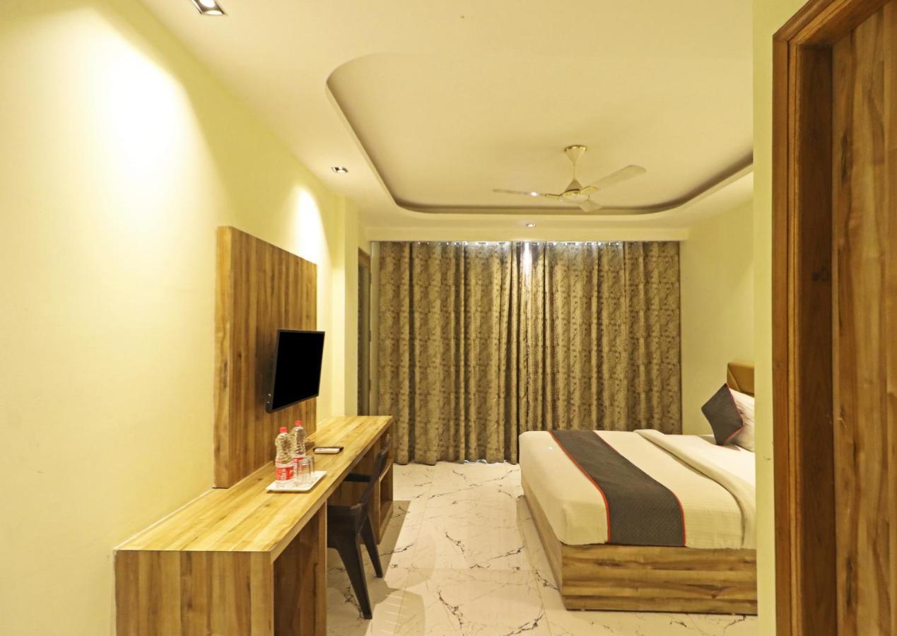 Hotel Good Vibe Near Delhi Igi Airport New Delhi Eksteriør bilde